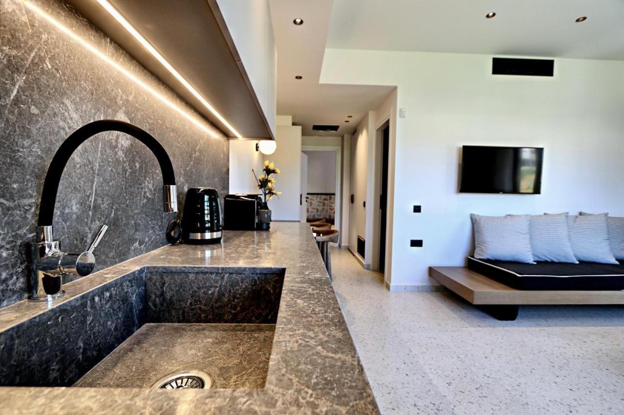 Apartamento Elmaral Living Experience "Adults Only" Agia Pelagia  Exterior foto